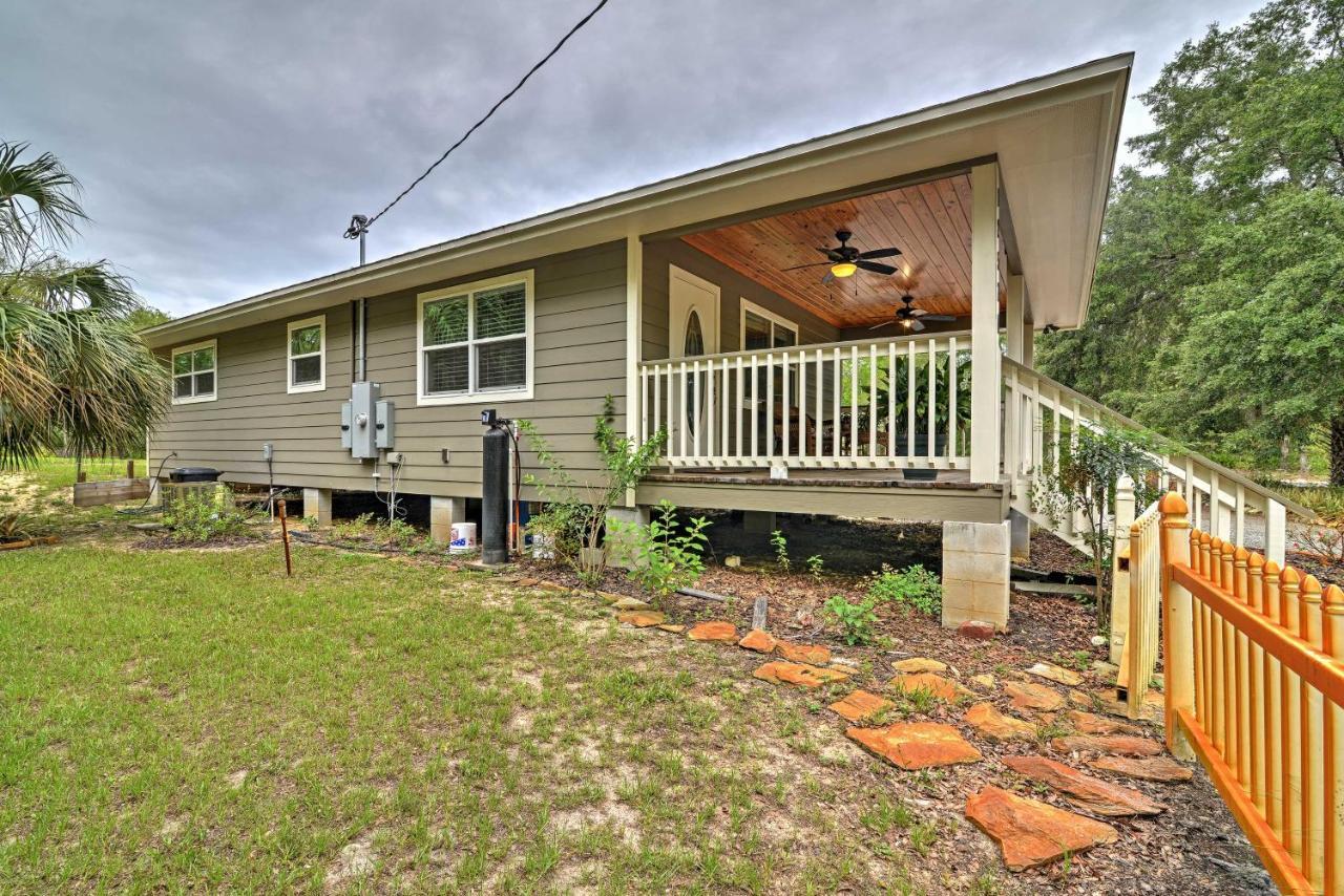Crystal River Cottage On 1 Acre With Deck And Porch! Yankeetown Exterior foto